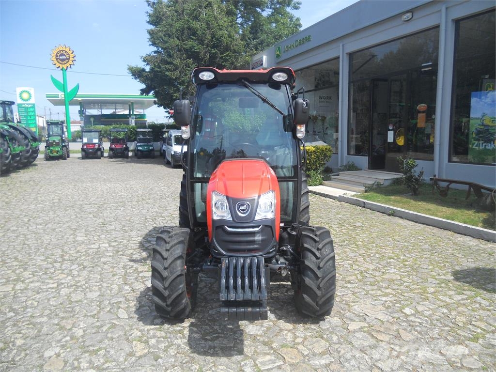 Kioti DK6020N Tratores Agrícolas usados
