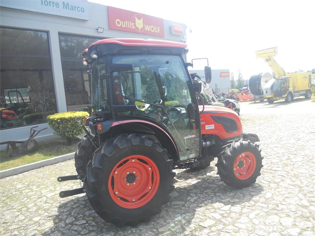 Kioti DK6020N Tratores Agrícolas usados