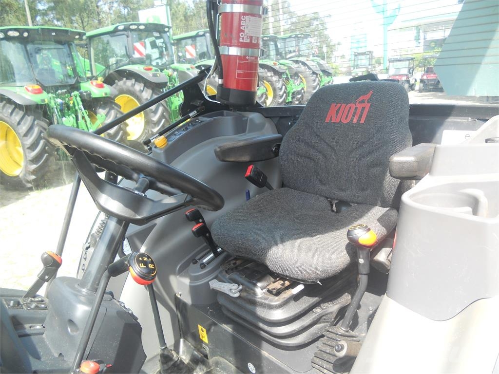 Kioti DK6020N Tratores Agrícolas usados