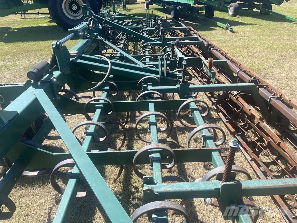 KMC 2100 Kultivátory