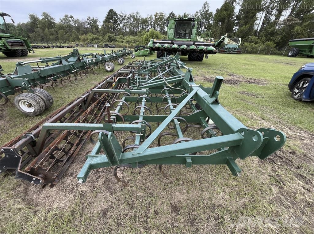 KMC 2100 Cultivators