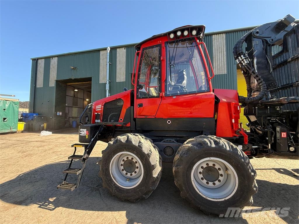 Komatsu 845 Forwarders