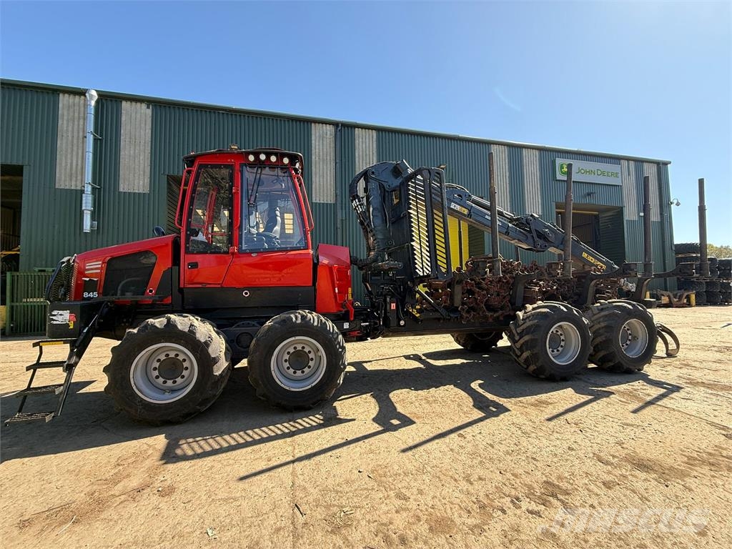 Komatsu 845 Forwarders