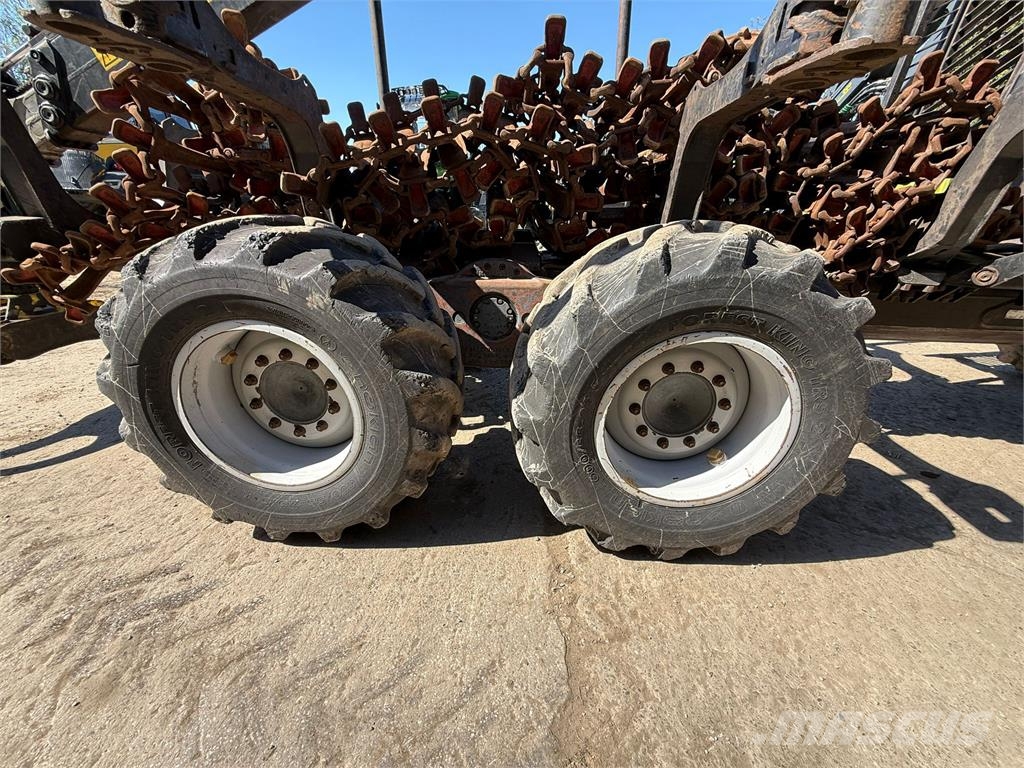 Komatsu 845 Forwarders