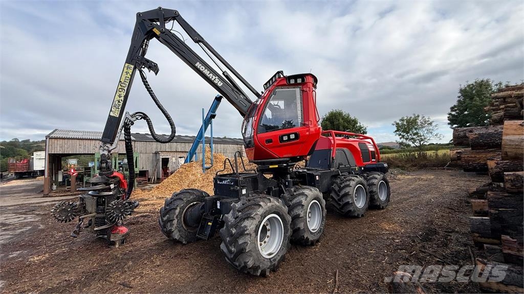 Komatsu 901XC Abbattitrici, Disboscatrici