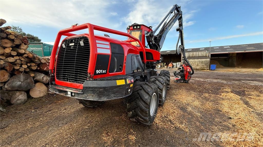 Komatsu 901XC Abbattitrici, Disboscatrici