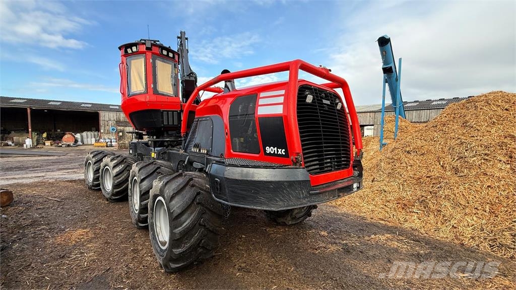 Komatsu 901XC Abbattitrici, Disboscatrici