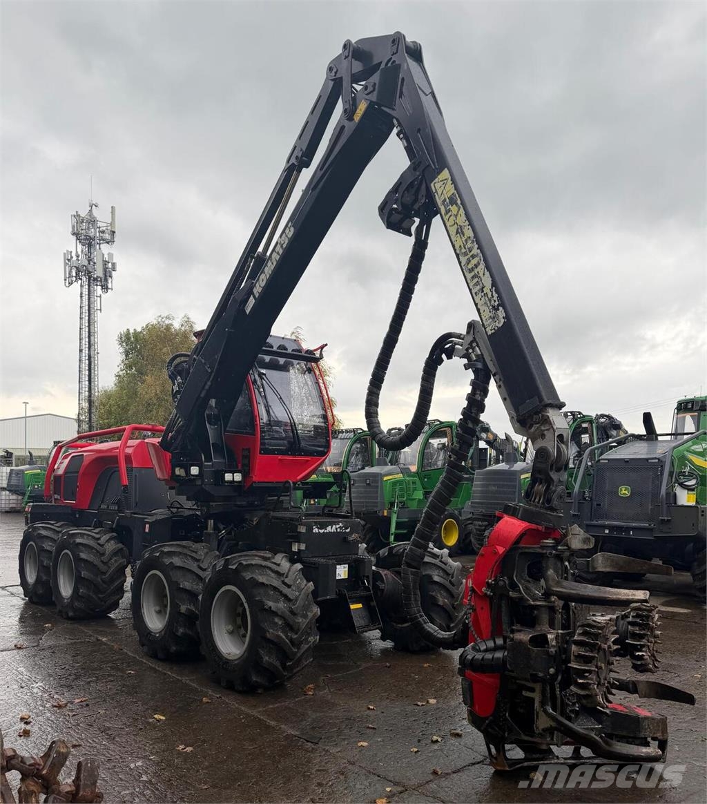 Komatsu 901XC حصادات
