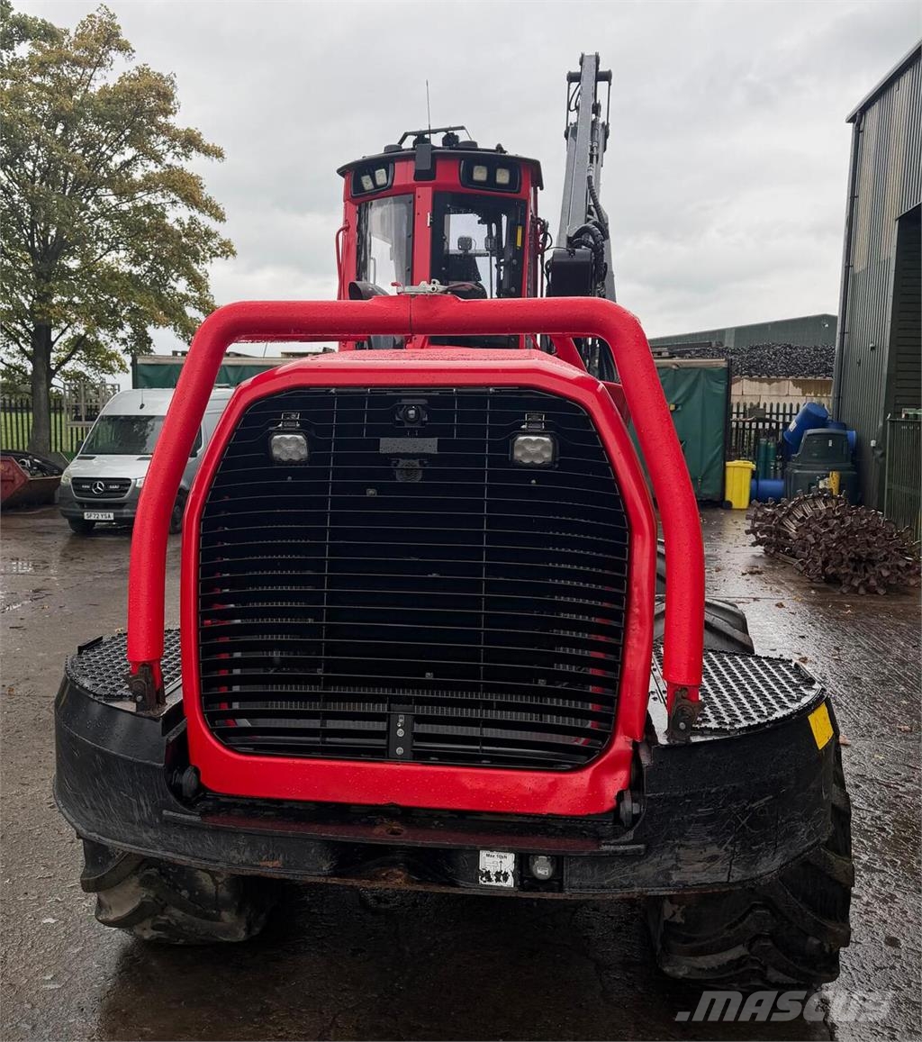 Komatsu 901XC حصادات