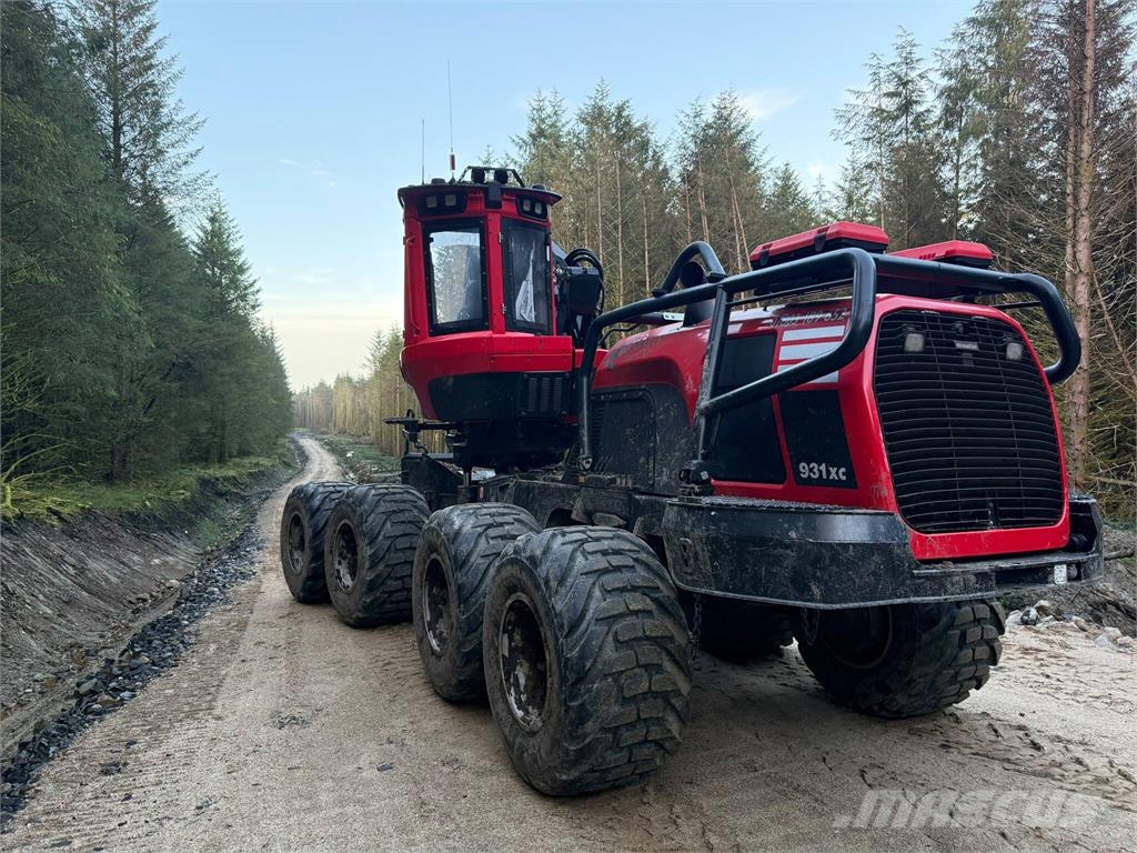 Komatsu 931XC Harvesters
