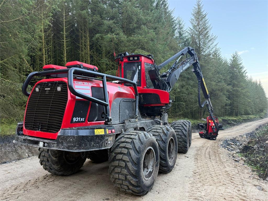 Komatsu 931XC Harvesters