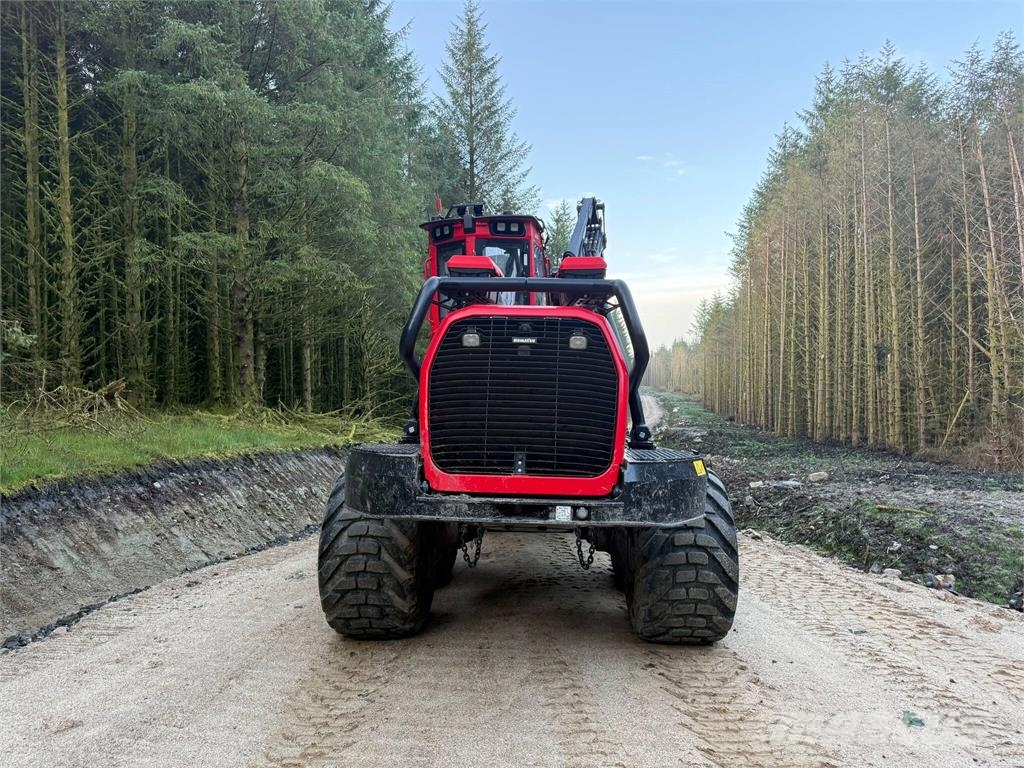 Komatsu 931XC Harvesters
