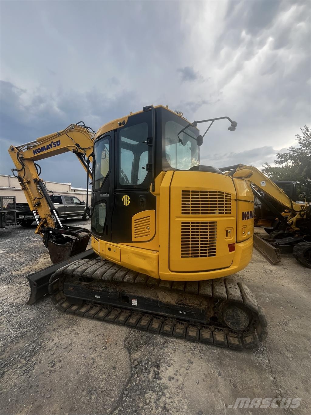Komatsu PC88MR-11 Εκσκαφείς με ερπύστριες