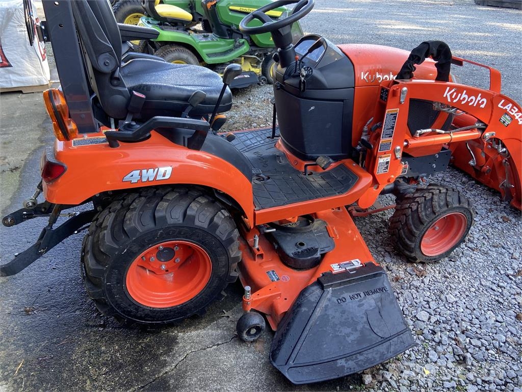 Kubota BX2380 Kompakte traktorer