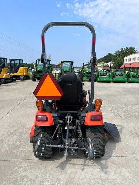 Kubota BX2380 جرارات مدمجة