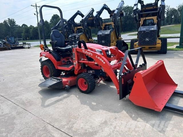 Kubota BX2380 جرارات مدمجة