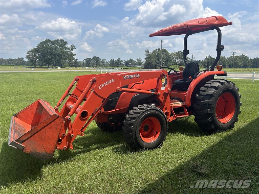 Kubota MX4800 Traktorit