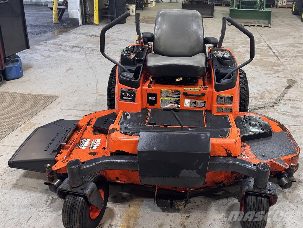 Kubota ZD331 Tosaerba zero turn