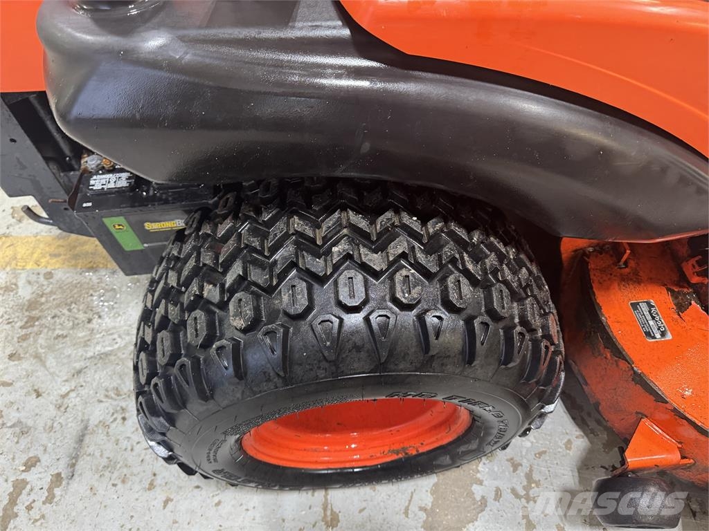 Kubota ZD331 Tosaerba zero turn