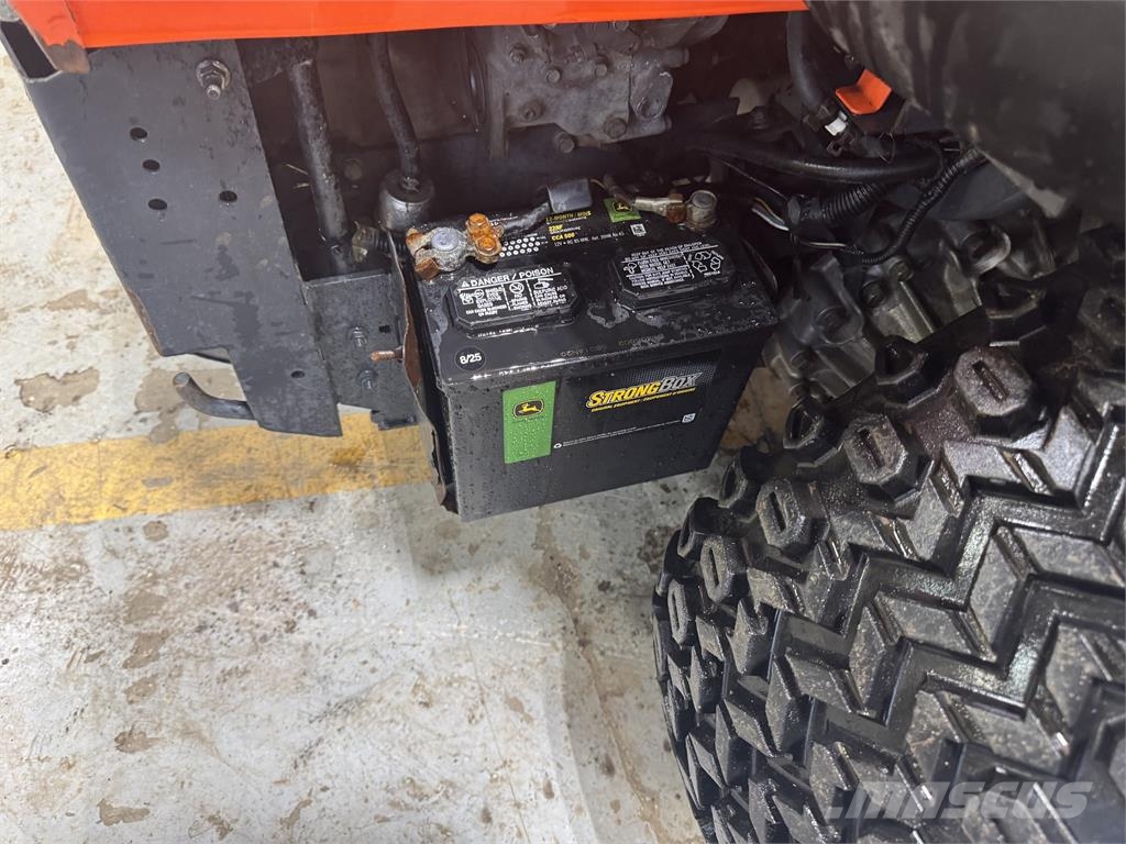 Kubota ZD331 Tosaerba zero turn