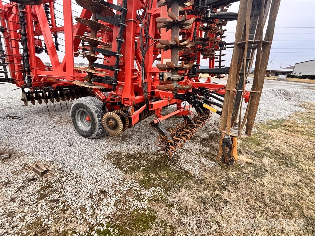 Kuhn Krause 8010-40 ماكينات وملحقات زراعة أخرى