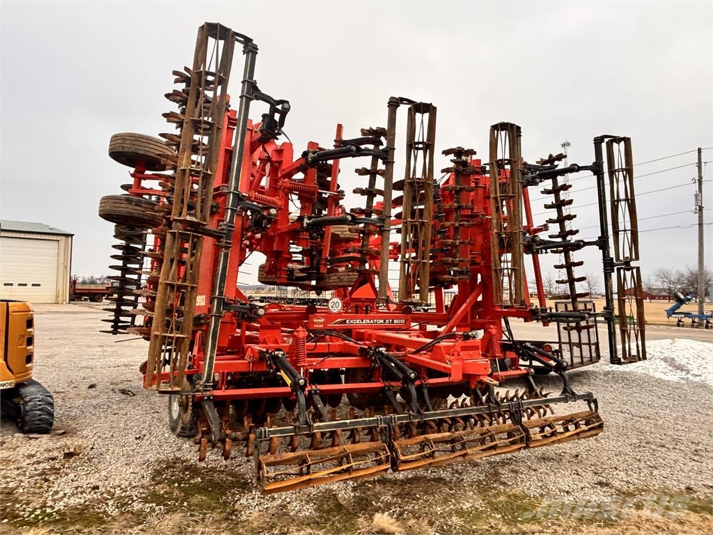 Kuhn Krause 8010-40 ماكينات وملحقات زراعة أخرى