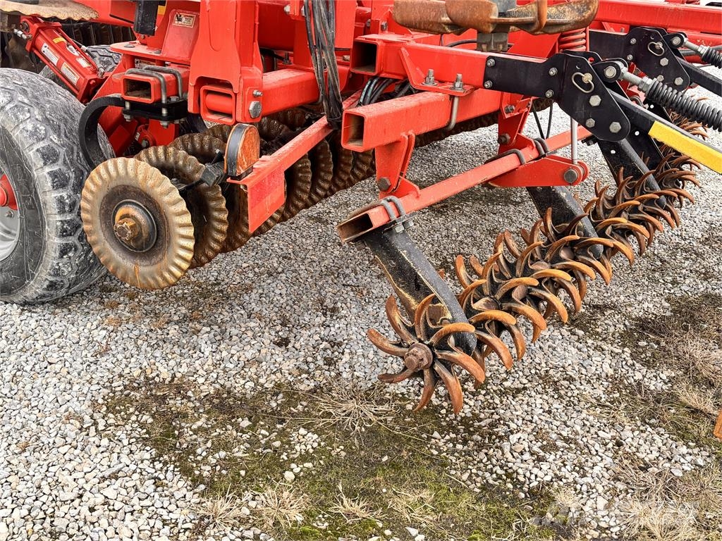 Kuhn Krause 8010-40 ماكينات وملحقات زراعة أخرى