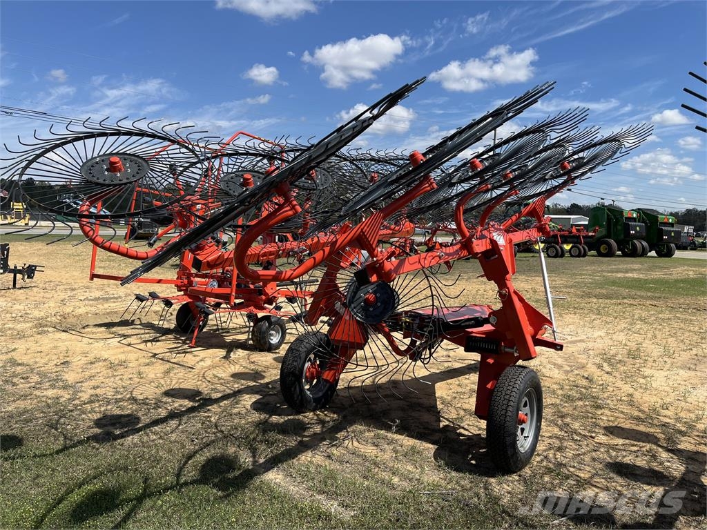 Kuhn SR110 مكابس وميبسات التبن