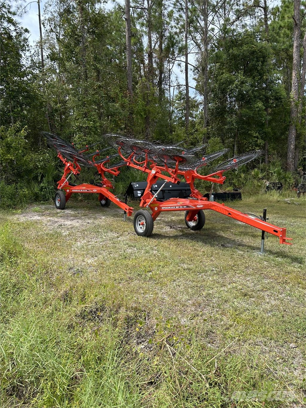 Kuhn SR110 SPEEDRAKE مكابس وميبسات التبن