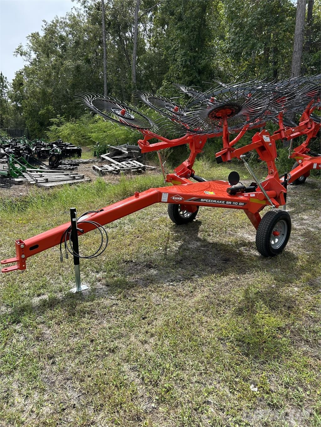 Kuhn SR110 SPEEDRAKE مكابس وميبسات التبن