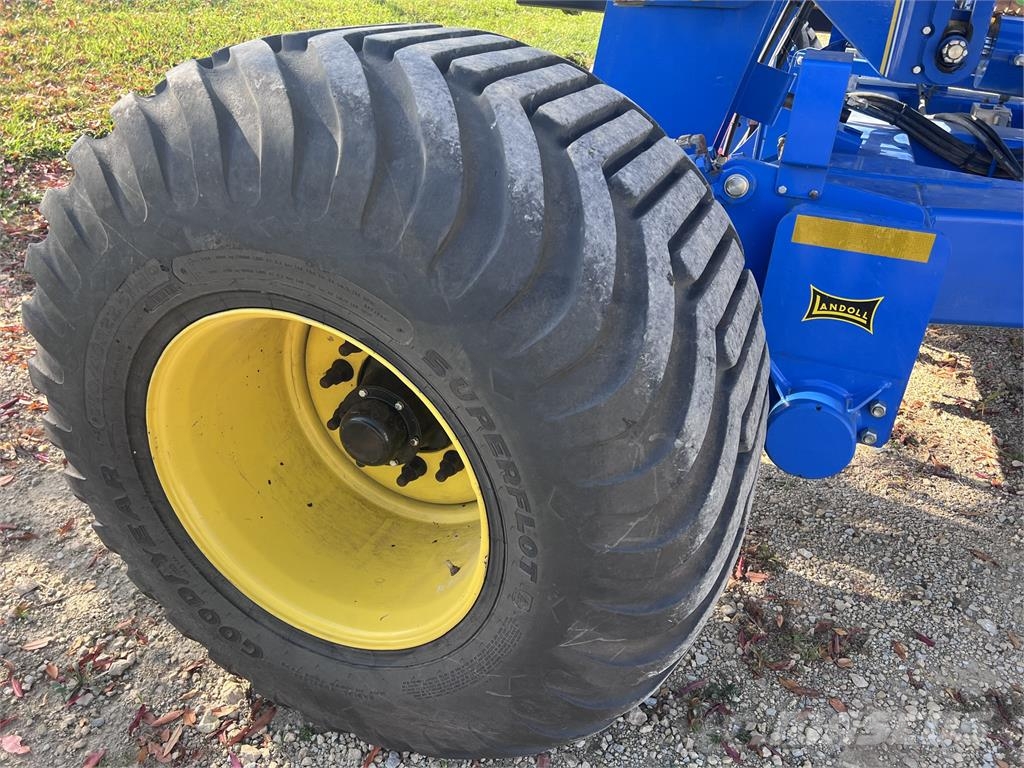 Landoll 7833-30 圓盤耙