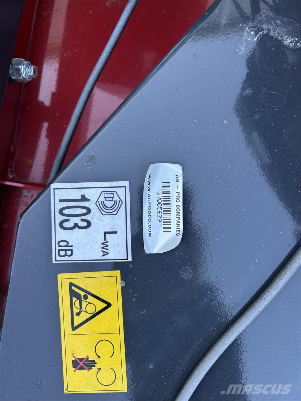 M.K. Martin UTVM48 Paalinkäsittelykoneet