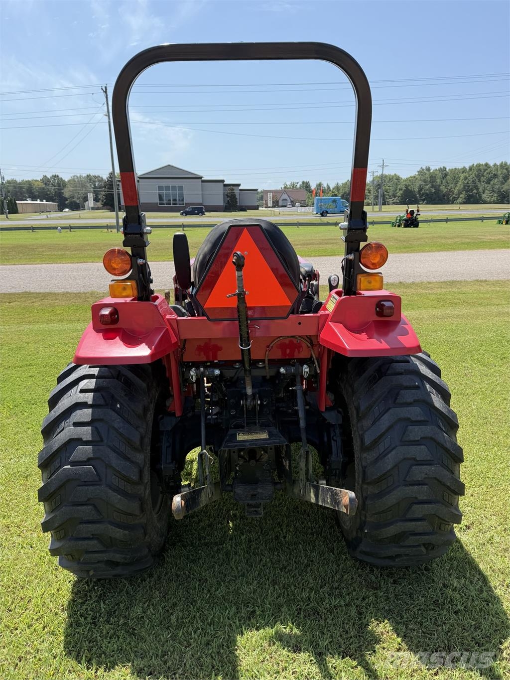 Mahindra 1626 Kompakttraktorid