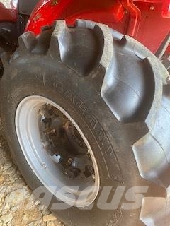Massey Ferguson 2860E Compact tractors