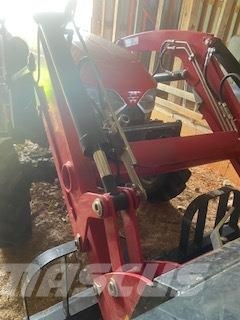 Massey Ferguson 2860E Compact tractors