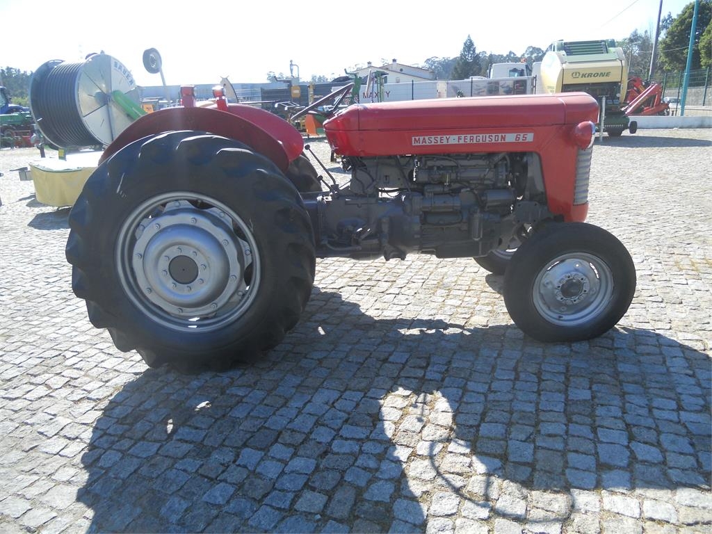 Massey Ferguson 65 Трактори