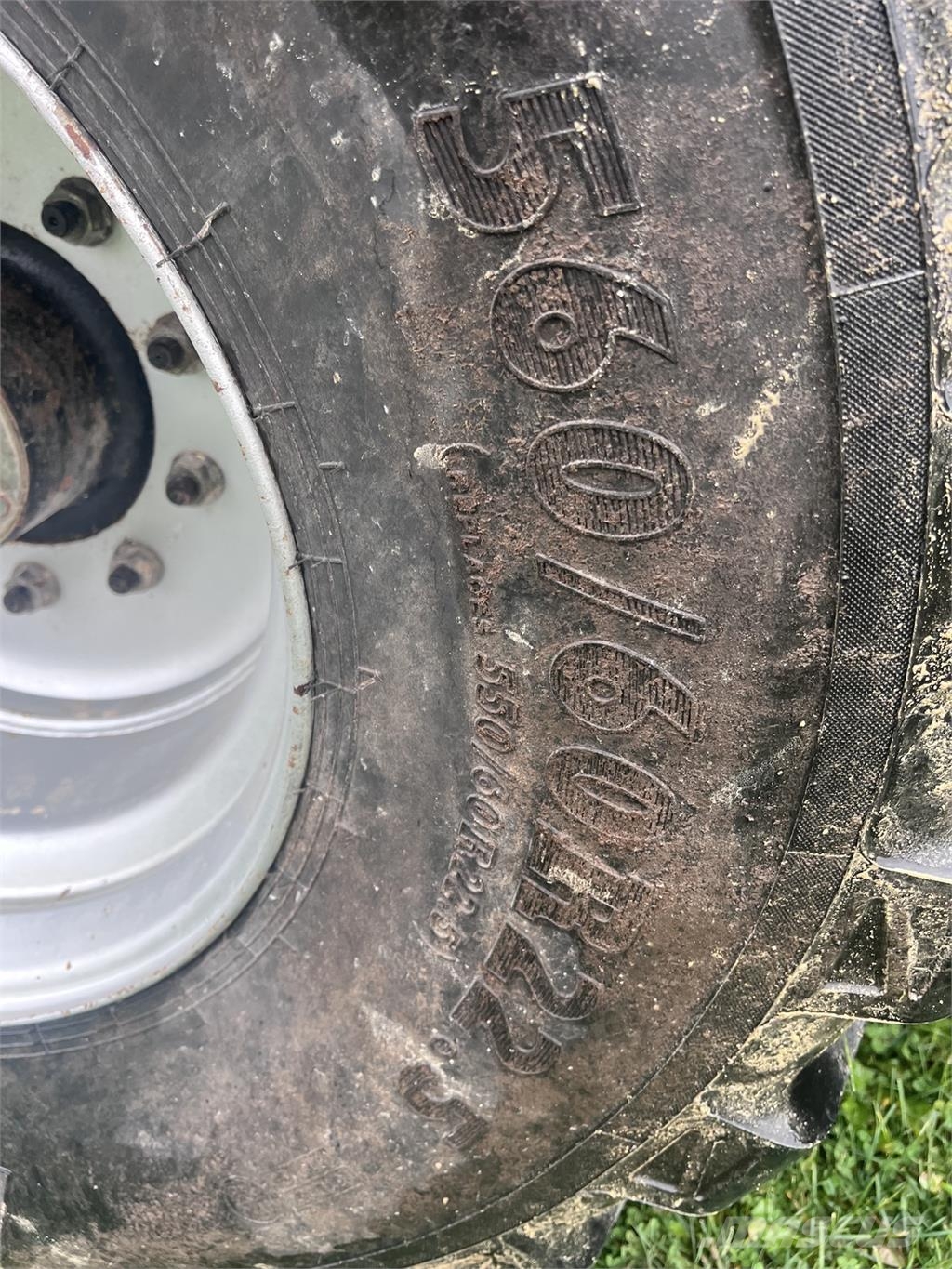 Meyer MS400 Rozmetadlá maštaľného hnoja