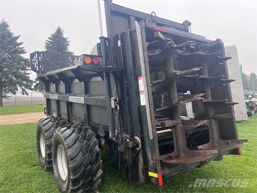 Meyer MS400 Rozmetadlá maštaľného hnoja