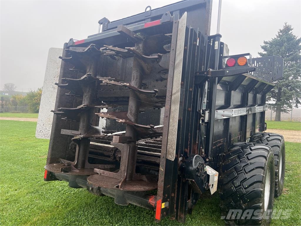Meyer MS400 Rozmetadlá maštaľného hnoja