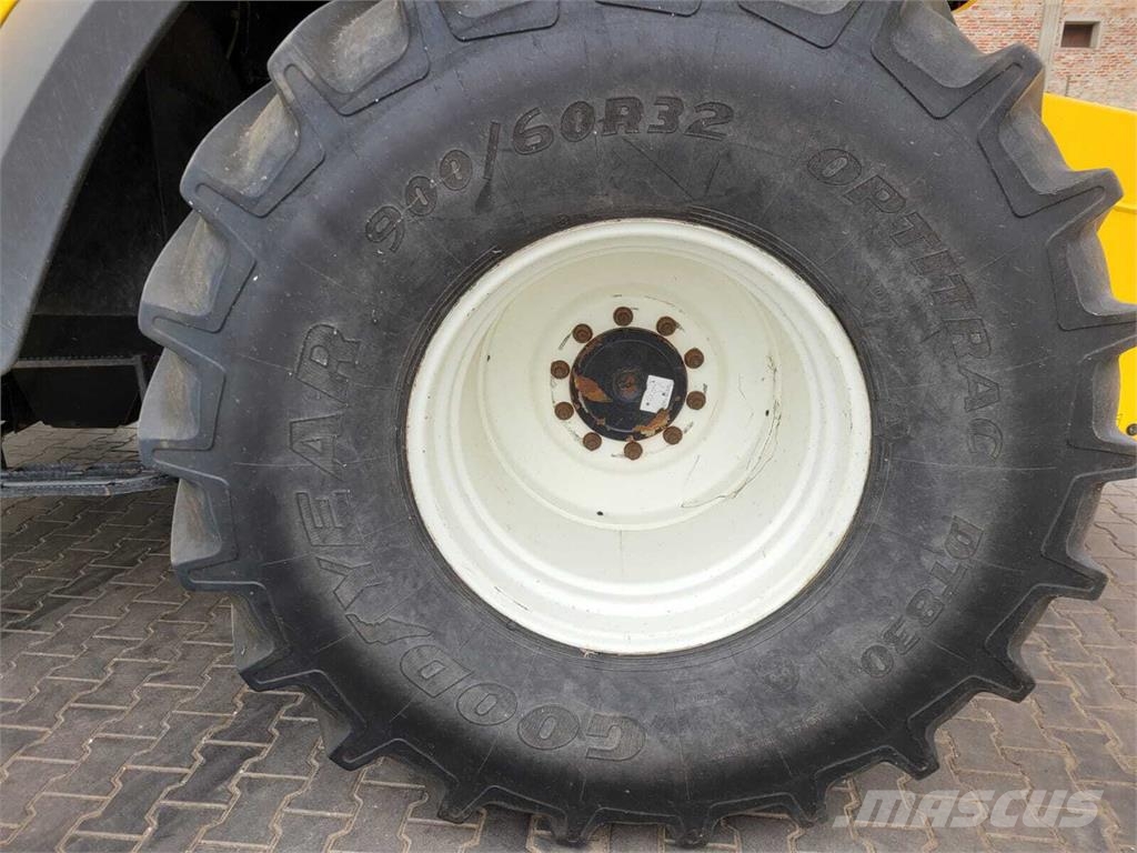 New Holland CR 9080 Teraviljakombainid