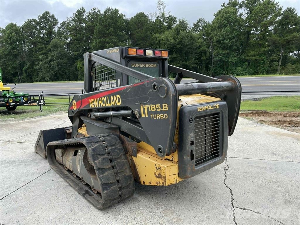 New Holland LT185.B Minicargadoras