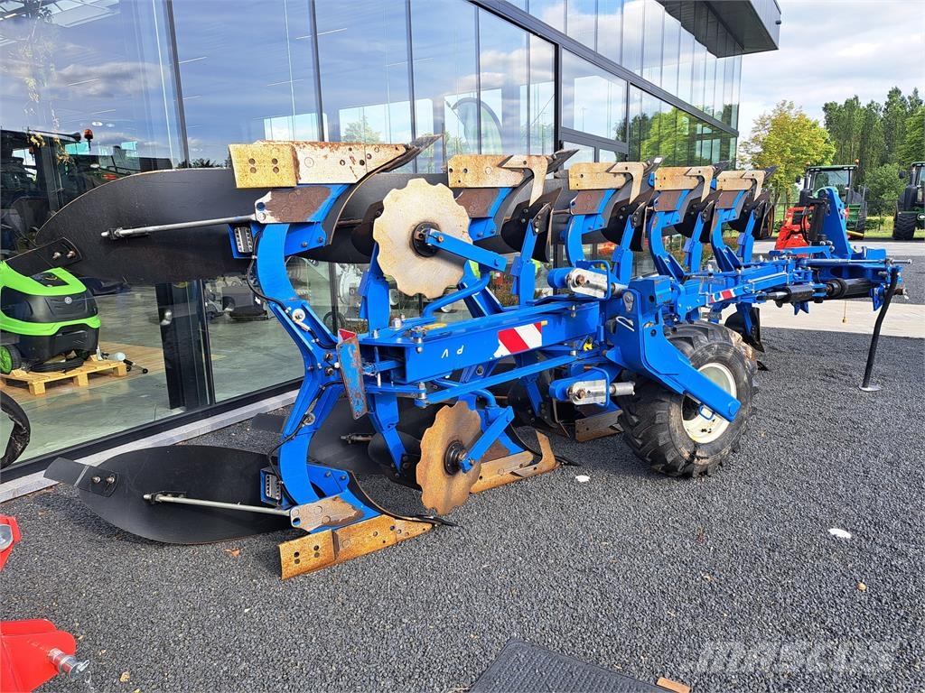 New Holland PHV51080S XLD Dvojstranné pluhy