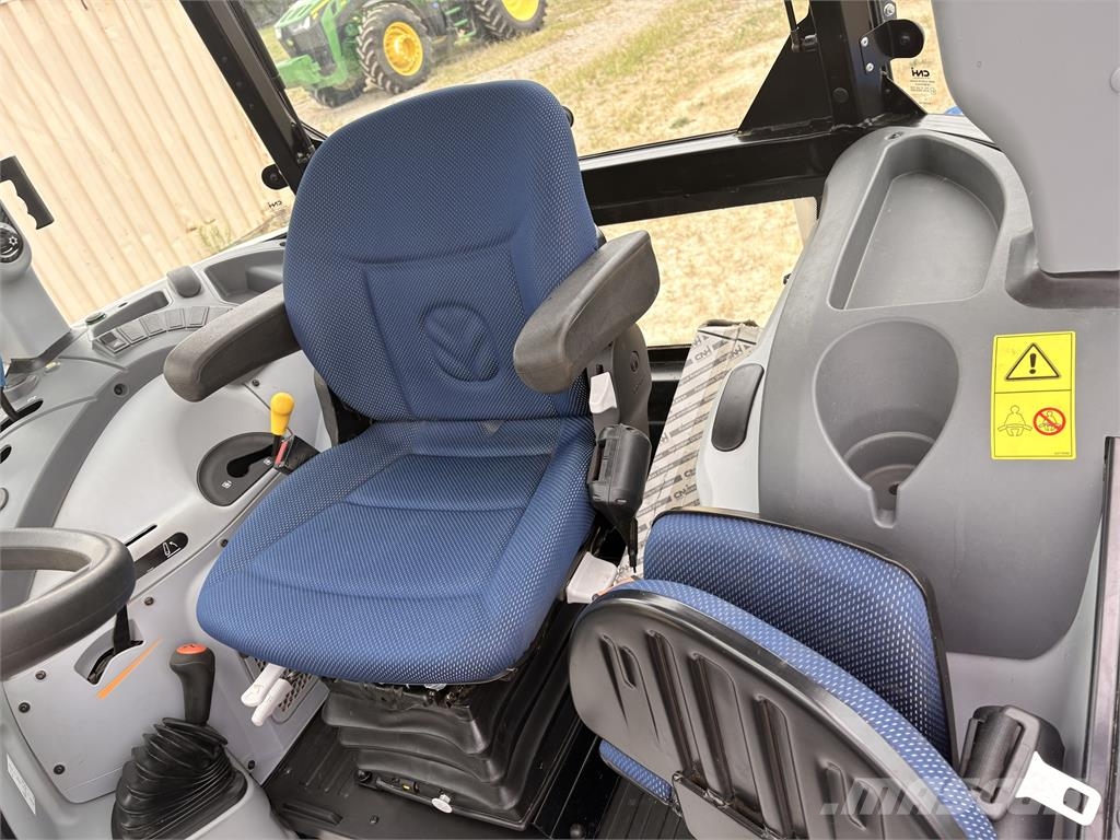 New Holland PowerStar 75 Traktori