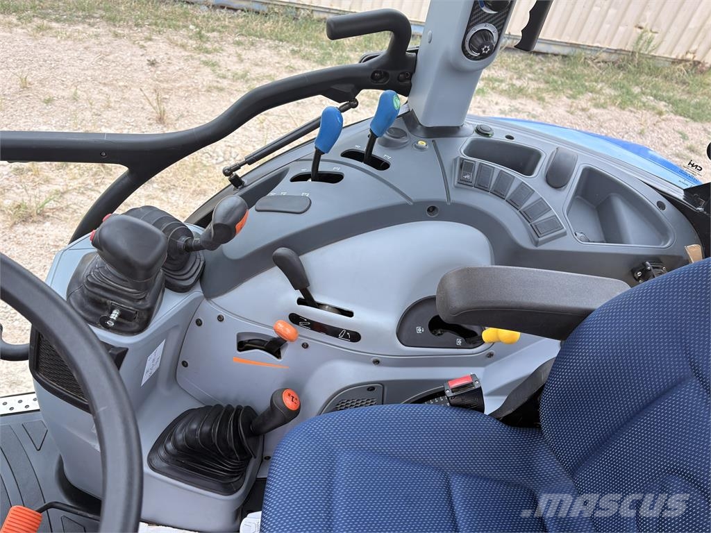 New Holland PowerStar 75 Traktori