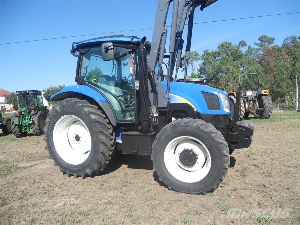 New Holland T 6010 Traktori