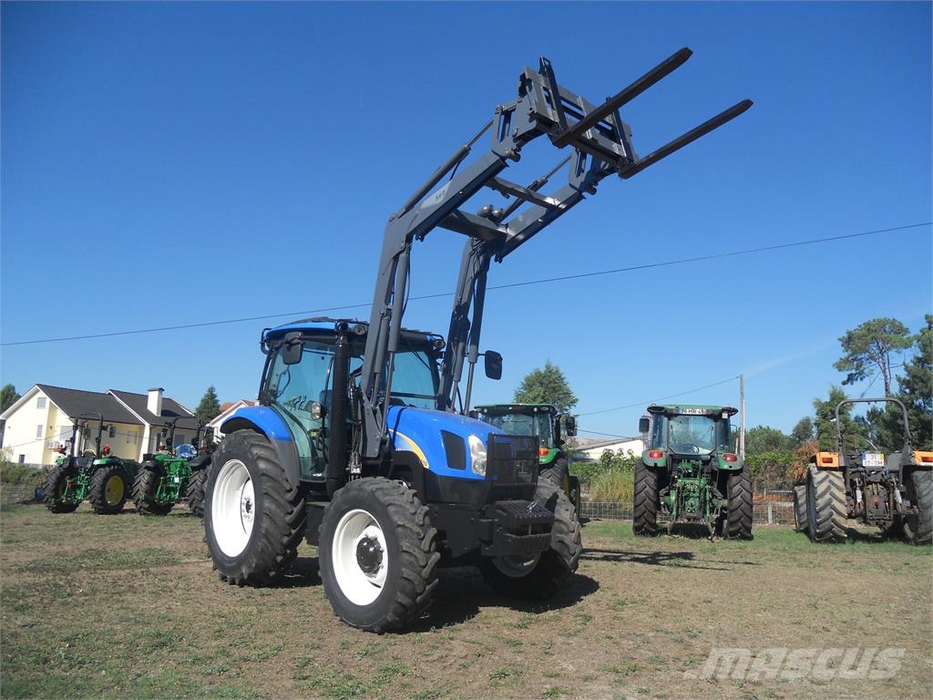 New Holland T 6010 Traktori
