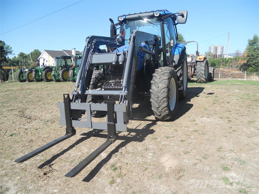 New Holland T 6010 Traktori
