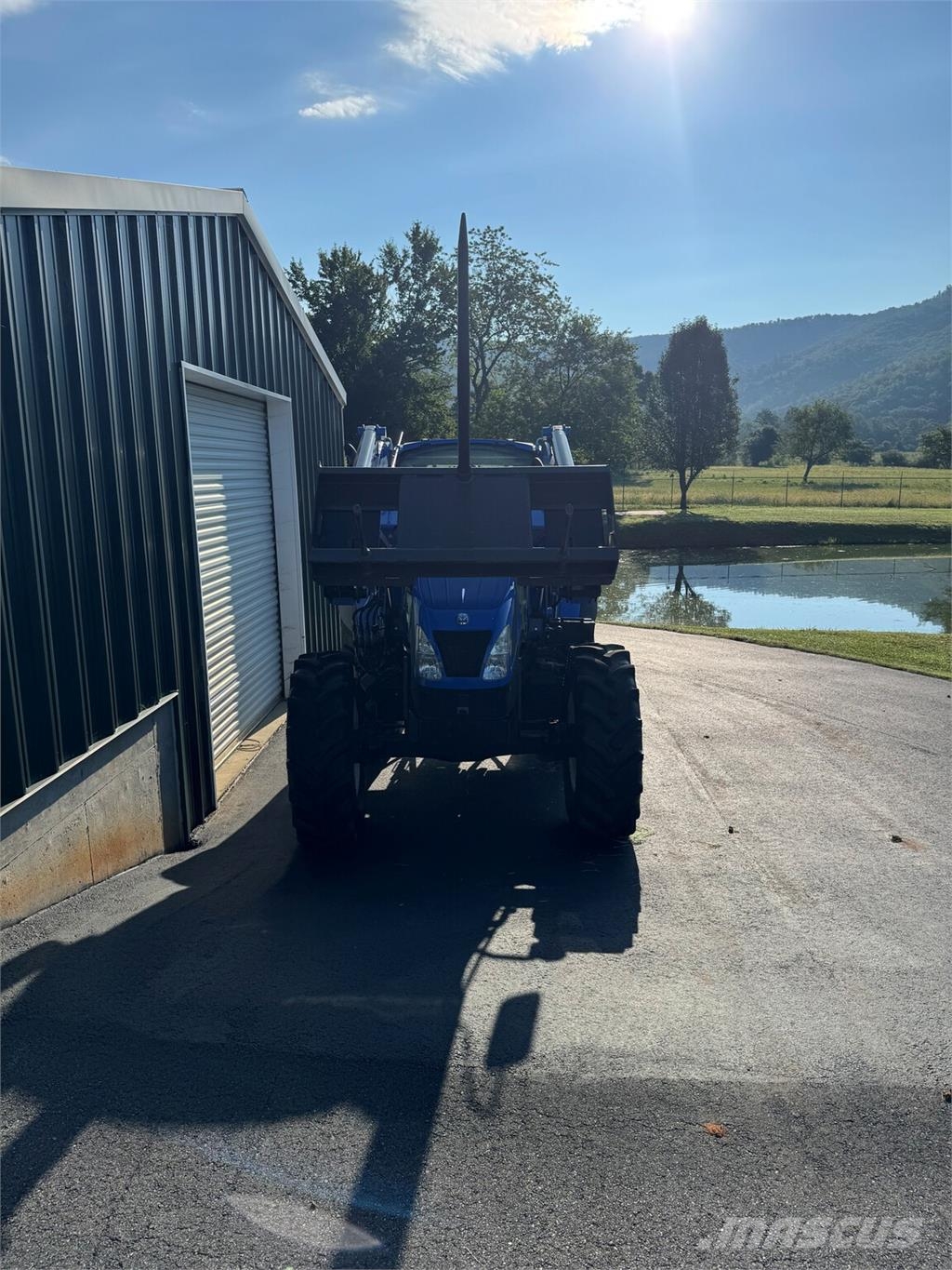 New Holland T5.120 コンパクトトラクター
