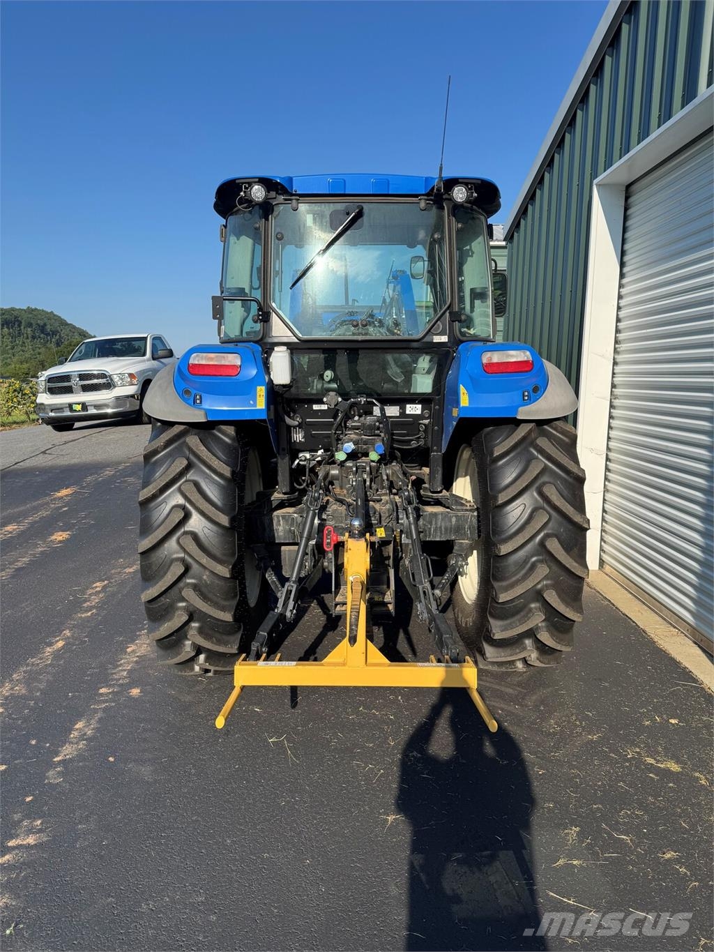 New Holland T5.120 コンパクトトラクター