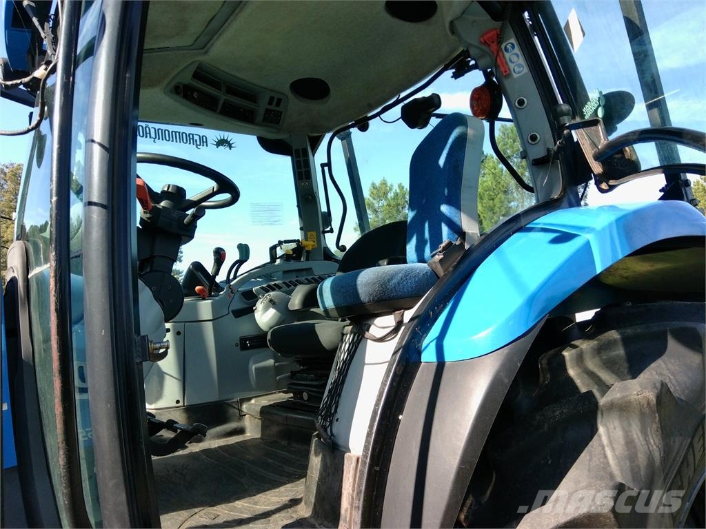 New Holland T6.155 الجرارات